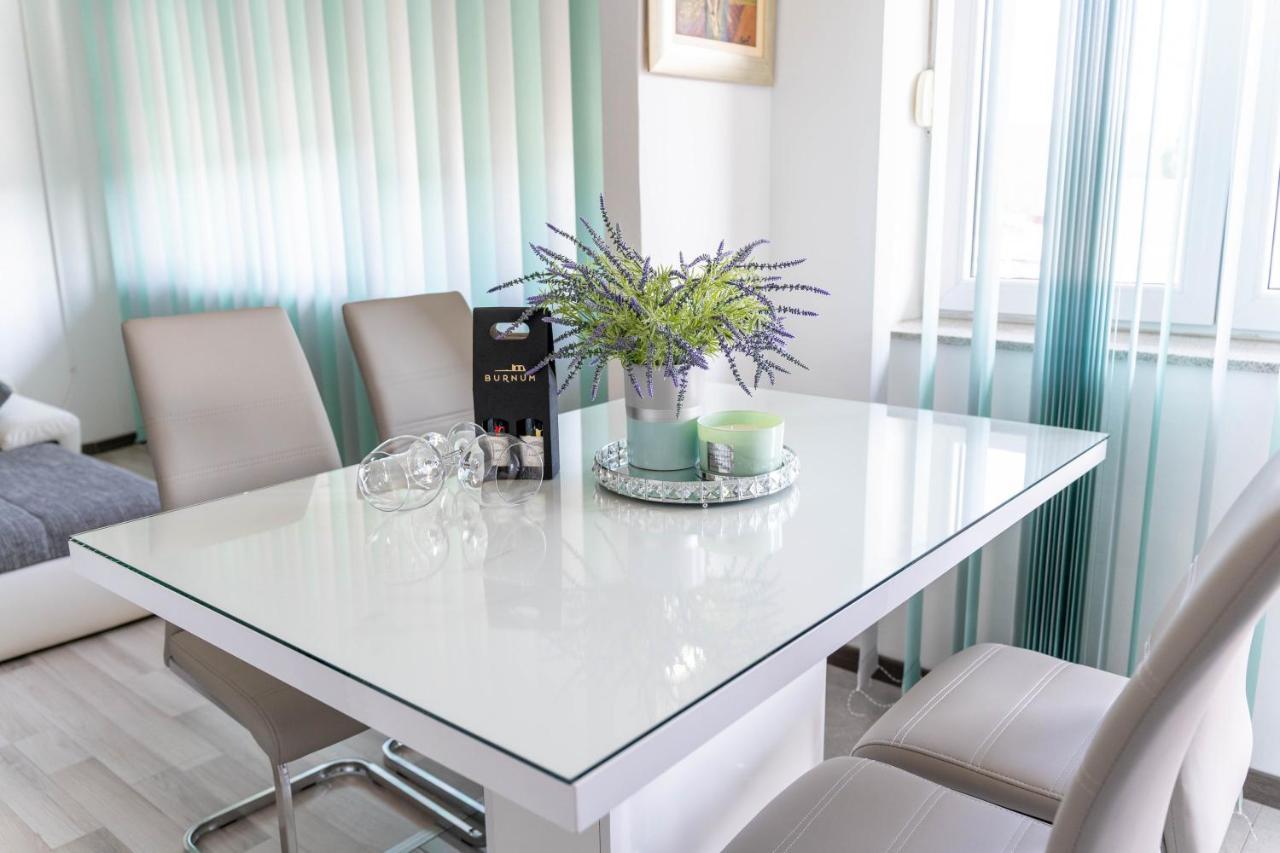 Apartament Apartman M Knin Zewnętrze zdjęcie